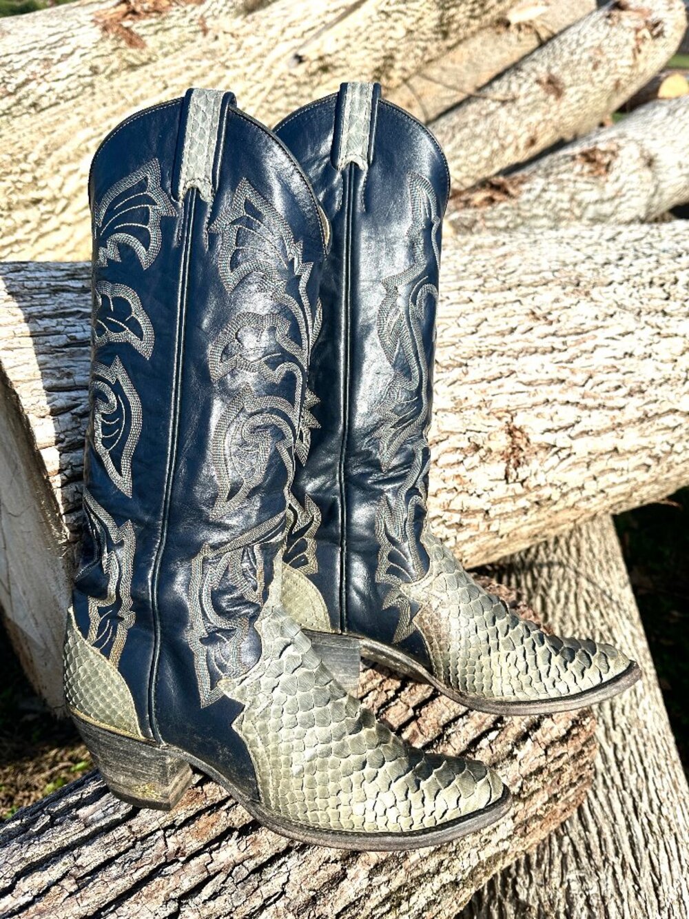 LARRY MAHAN PYTHON BOOTS VINTAGE - Original Box and Tags - Size 6